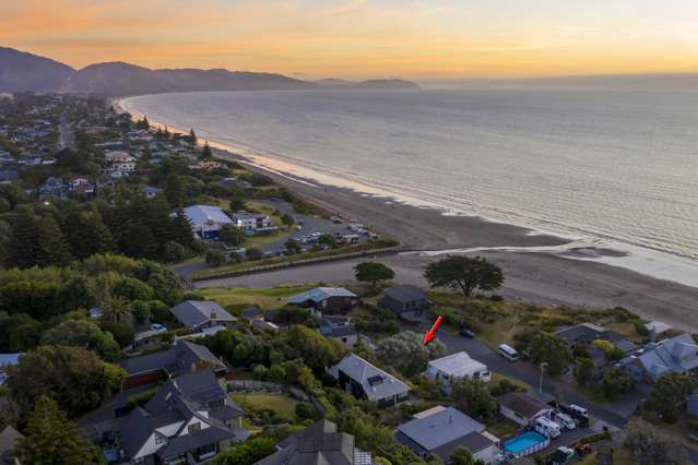 19 Groves Road Raumati Beach_2