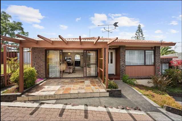 2/94 Prince Regent Drive Half Moon Bay_1