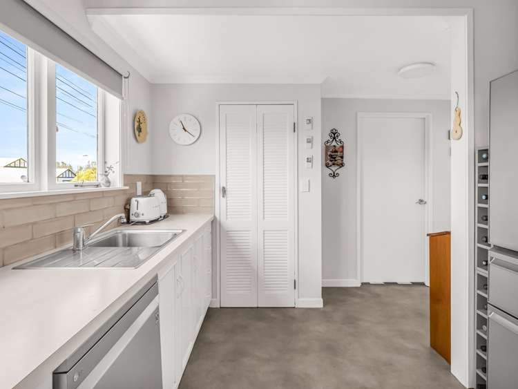 2C St Leonard Street Saint Johns Hill_10