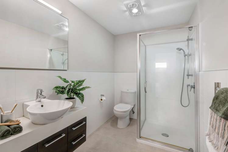 2 Parkside Drive Orewa_14