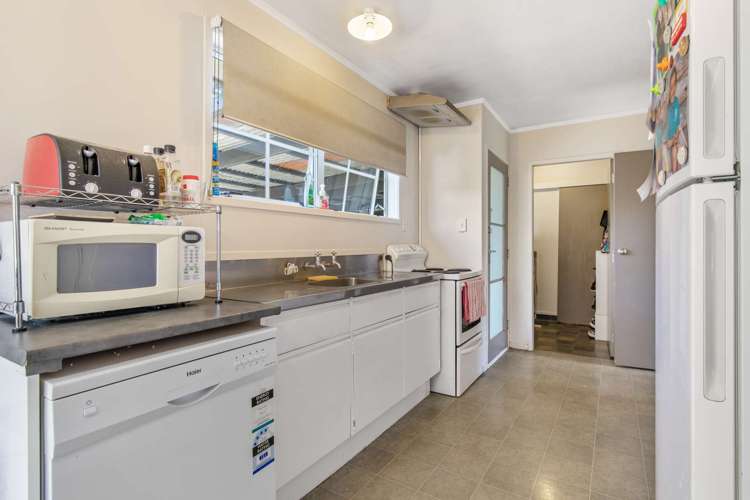 112 Homedale Street Pukehangi_7