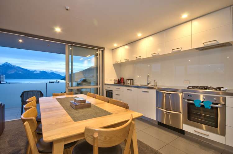 3/60 Hallenstein Street Queenstown_1