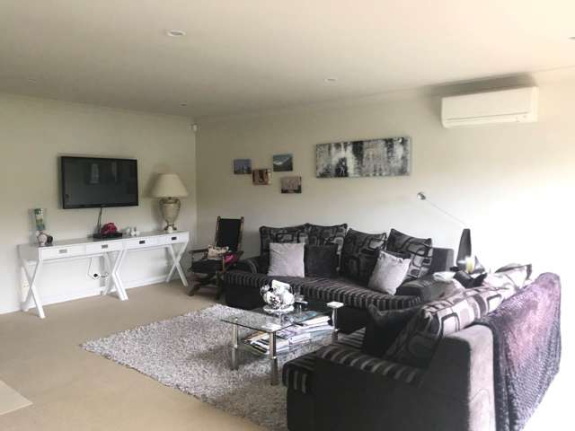 18 Pine Harbour Parade Beachlands_3