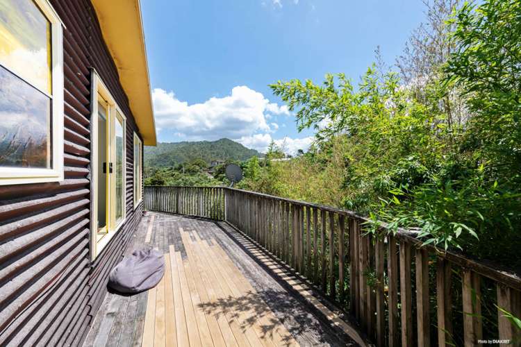 1127 Huia Road Huia_11