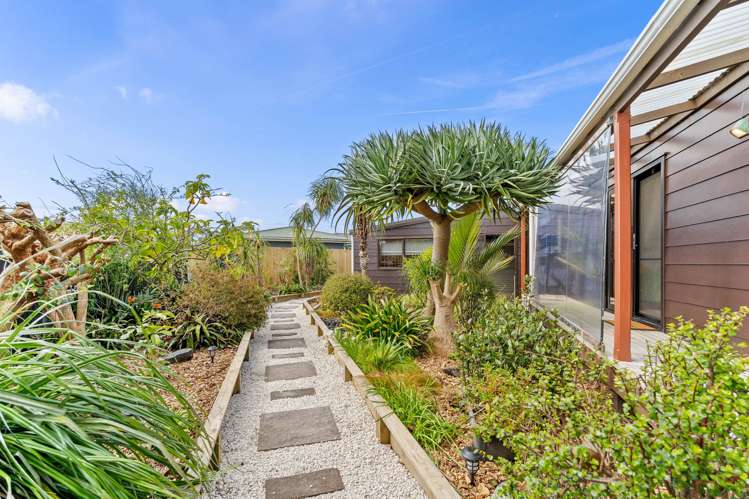 13 Ferry Road Waipu_32