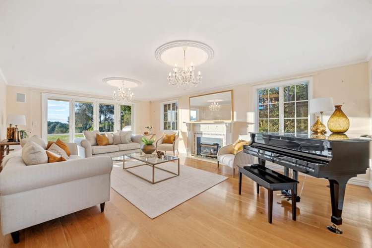 52 Porterfield Road Whitford_18