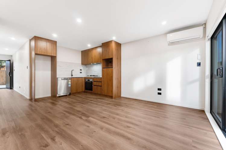 4/2 Donnell Avenue_4