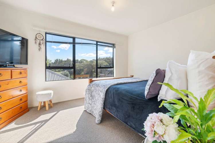 1/2 Calluna Crescent Totara Heights_12