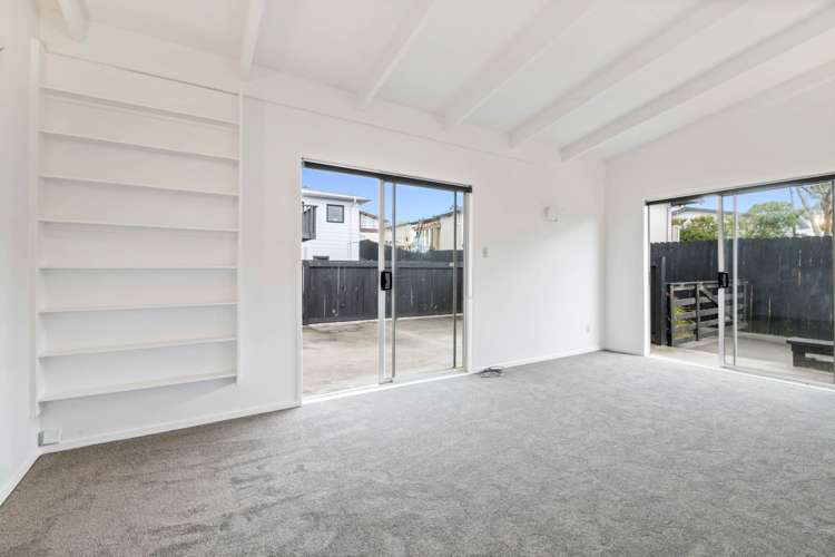 121A Rosario Crescent Red Beach_7