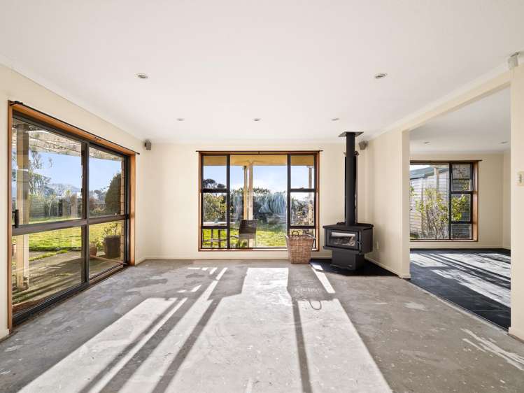 22 Halkirk Street Karitane_10