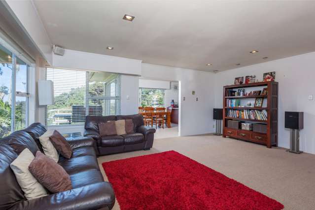 241 Golf Road Titirangi_4