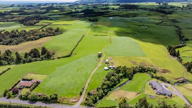 165 Oxford Road Okato_25