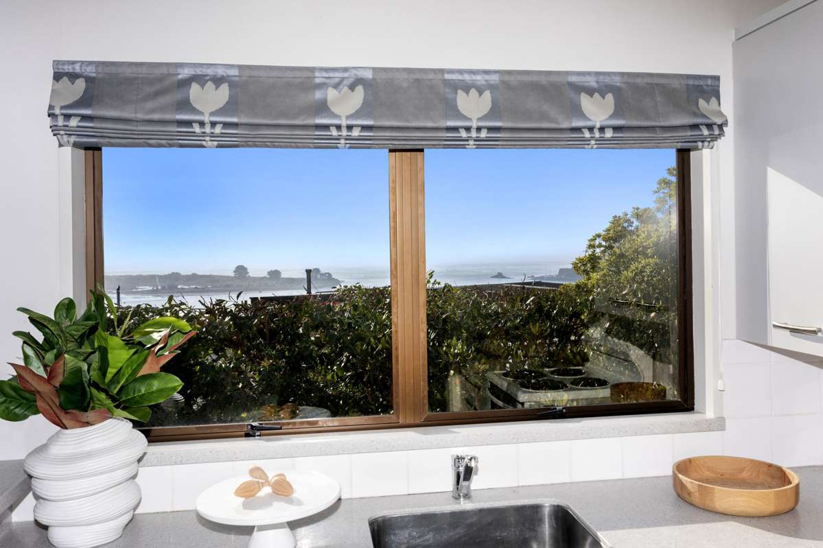 17 Moncks Spur Road_5