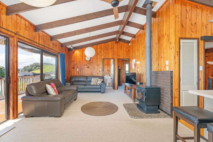 21 Leah Road Wharekaho_11