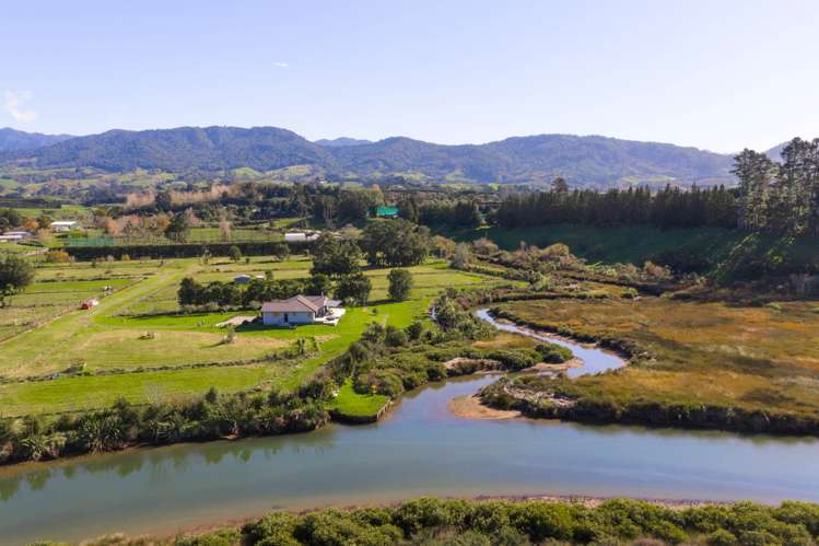 72 Church Street Katikati_2