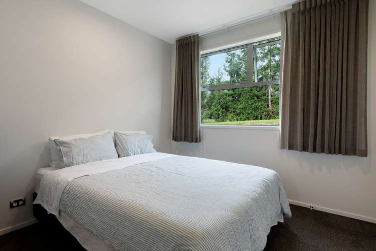 166 Merrick Road Pyes Pa_32