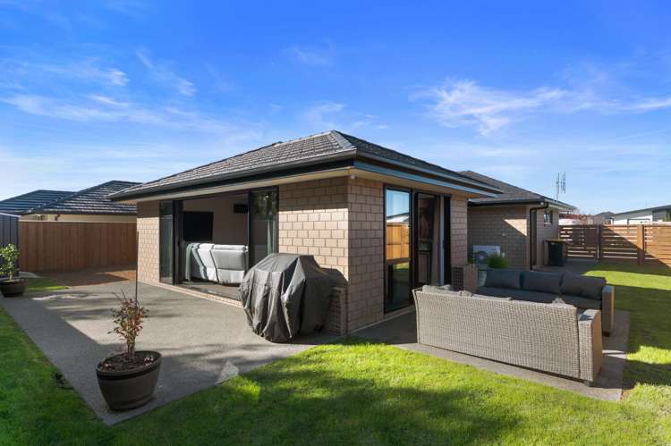 57 Quinn Crescent Woodend_20