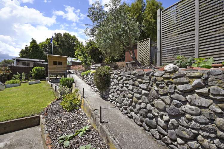 64 Toi Toi Street Toi Toi_14