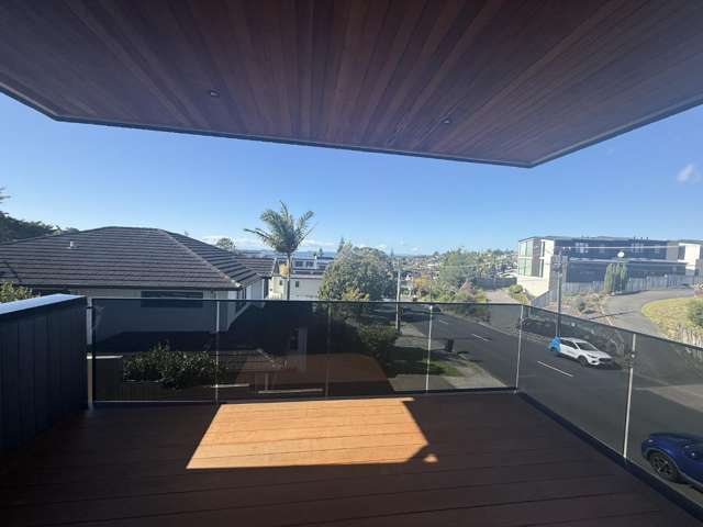 1/27 Hastings Road Mairangi Bay_3