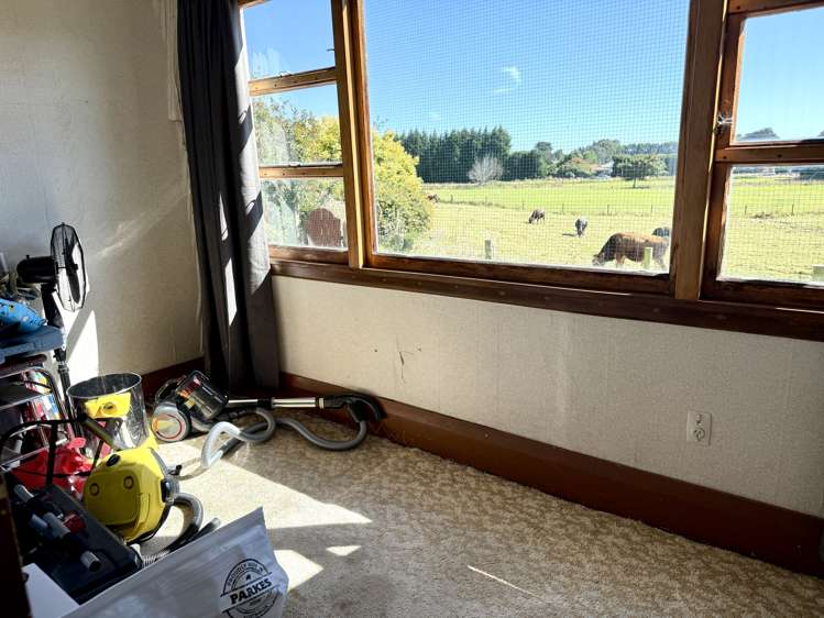 300 Moulson Street Tisbury_17