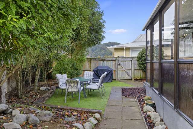 12 William Booth Grove Trentham_4