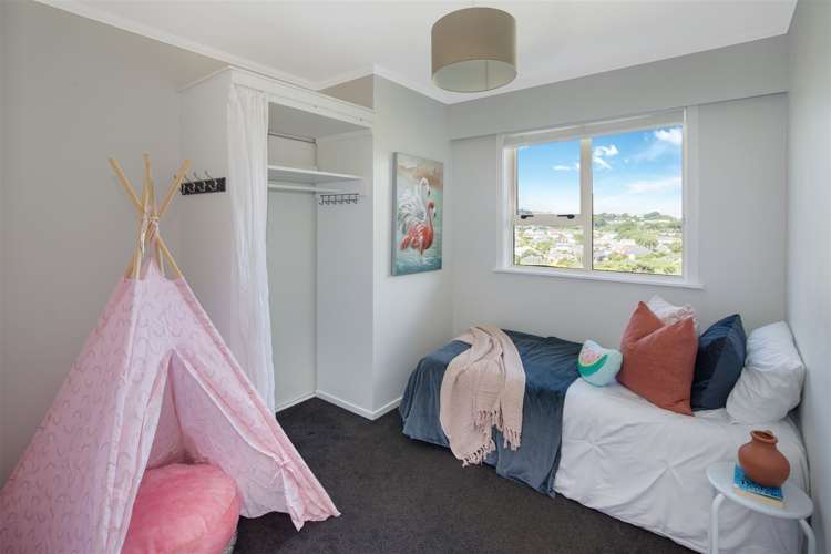 18 Fairburn Grove Johnsonville_14