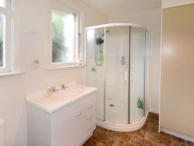 8 Weir Street Green Island_4