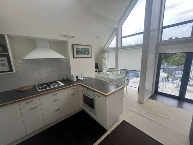 2h Weranui Road Waiwera_5