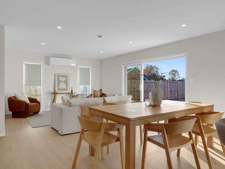 19A Silverwood Lane_5