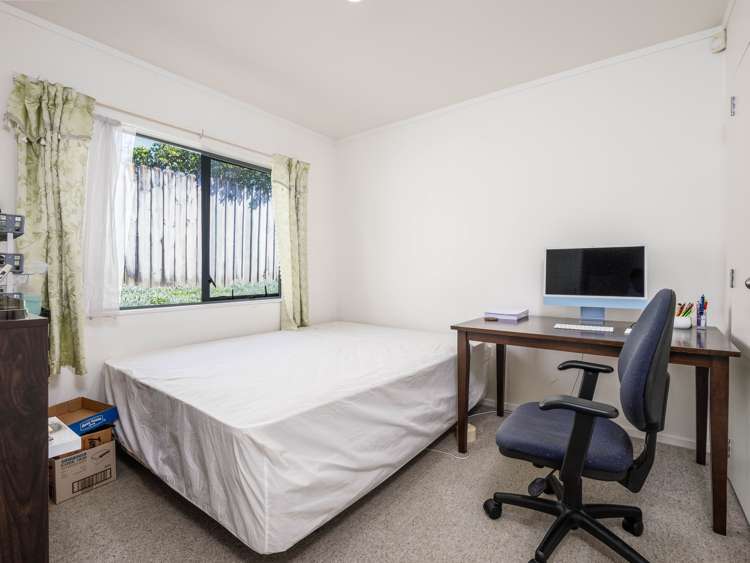 67 Manston Road Mangere_7