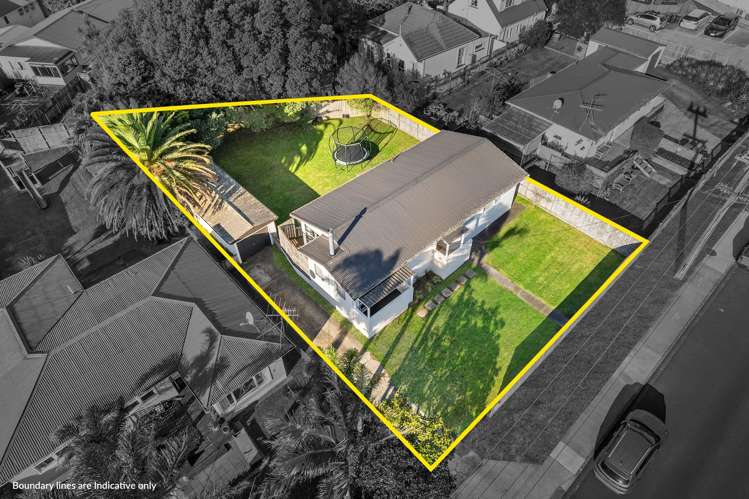 251 Rangatira Road Beach Haven_20