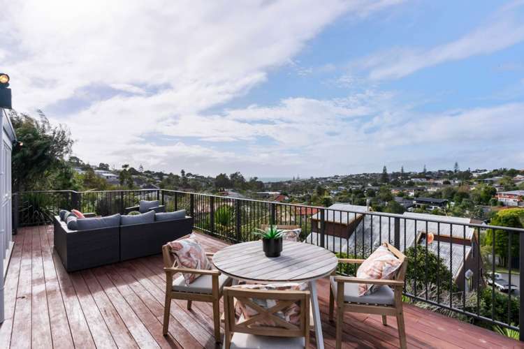 11 Theodora Place Mairangi Bay_20