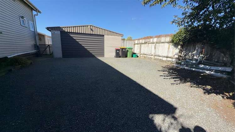 27 Station Street Tirau_15