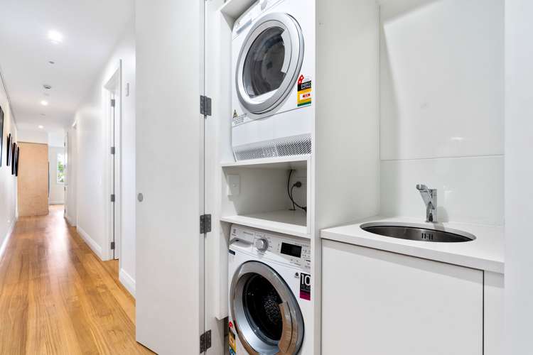 4/1 Vale Road Riverside_11