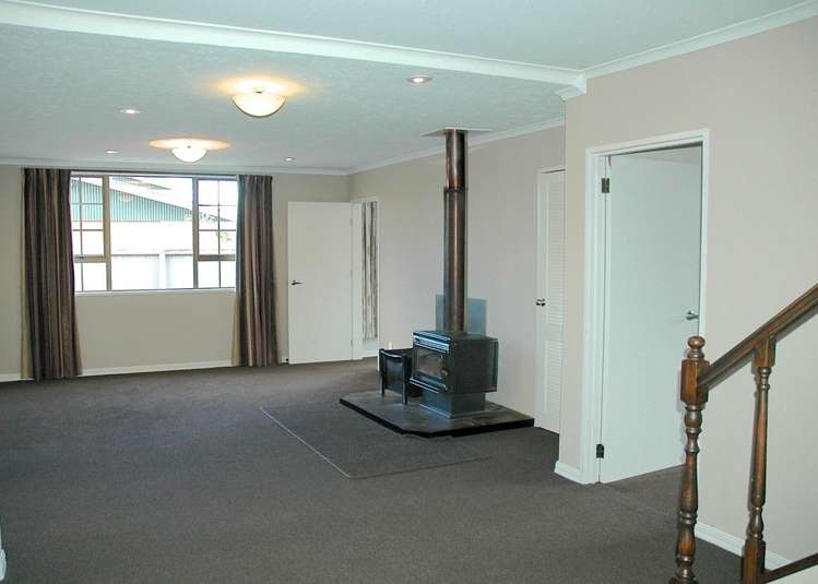 12 School Road Woodend_8