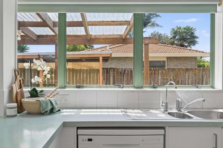 2 James Henry Avenue Papamoa_10