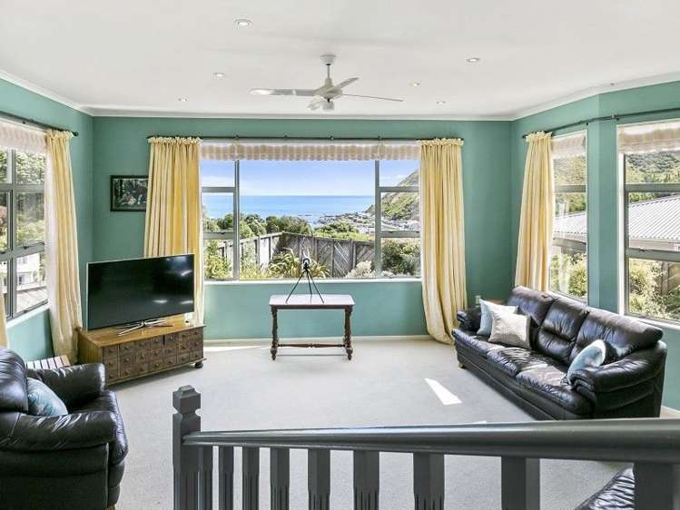 3 Teme Way Island Bay_7