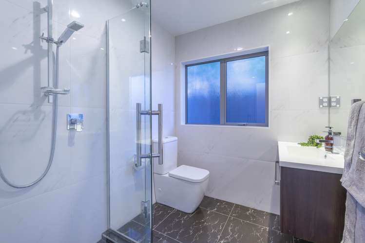 15a Saint Michaels Avenue Point Chevalier_23