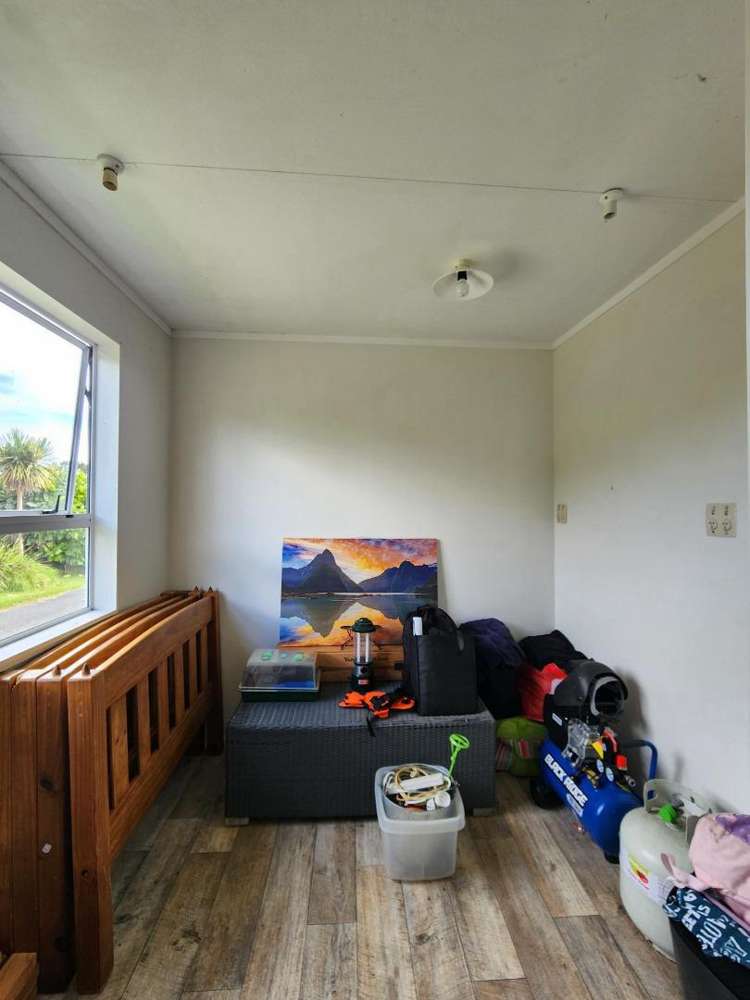 2 Mahuru Lane Okato_6