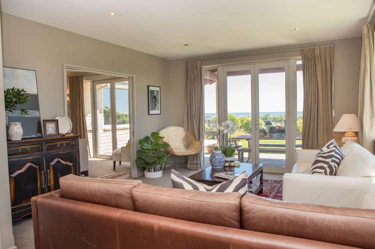 12 Karoro Place Karoro_3