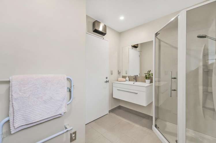 16 Venerable Terrace Yaldhurst_14