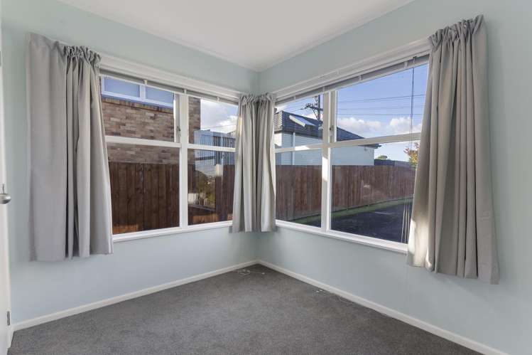 21 Taupo Street Green Bay_9