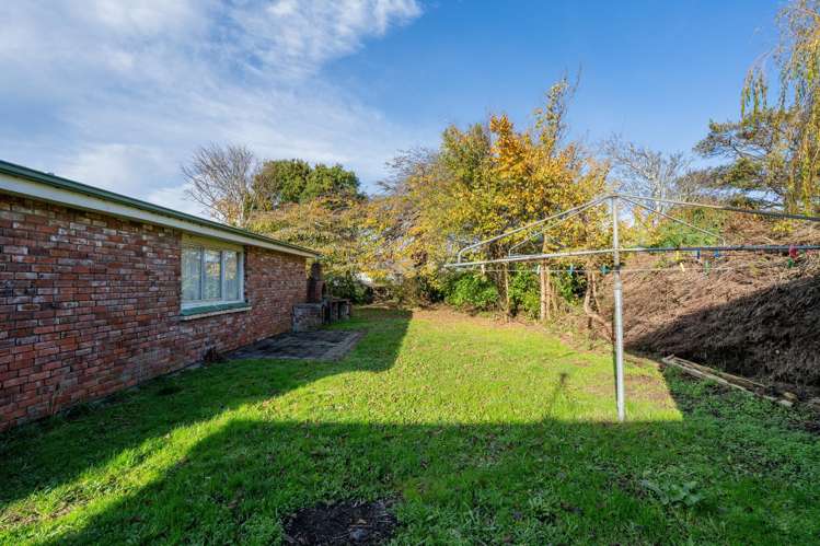 13 Beatrice Street Avenal_16