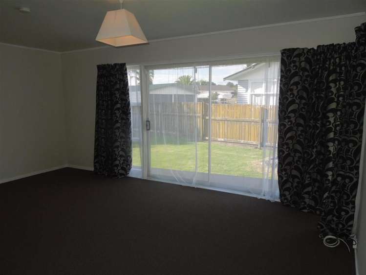5 Winiata Terrace Papakura_7