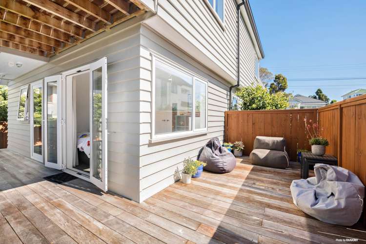 2/20 Tui Glen Road Birkenhead_12