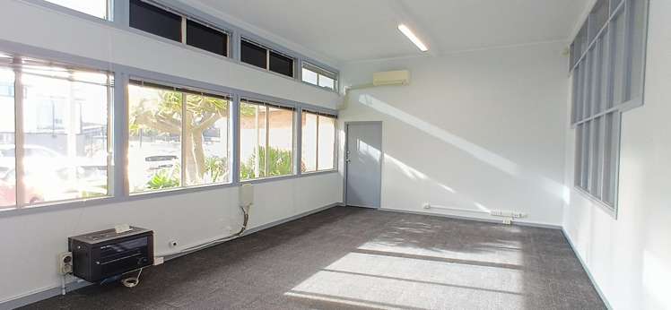 37 Taharoto Road Takapuna_2