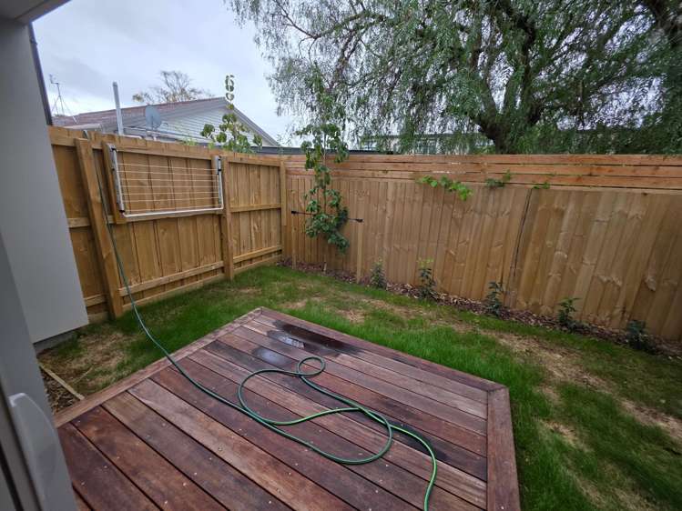 4/14 Clive Street Phillipstown_18