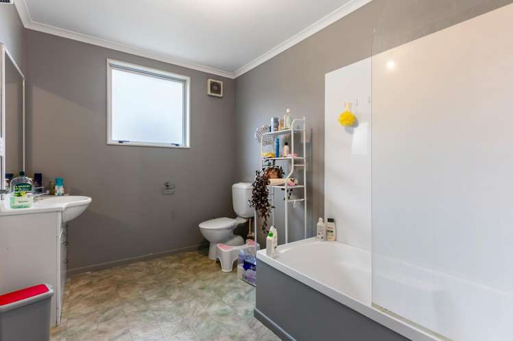 97A Allington Road Karori_9