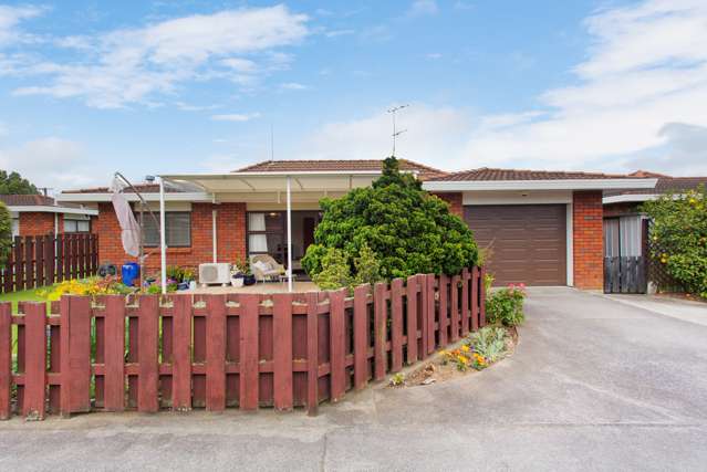 2/25 Duke Street Papakura_1