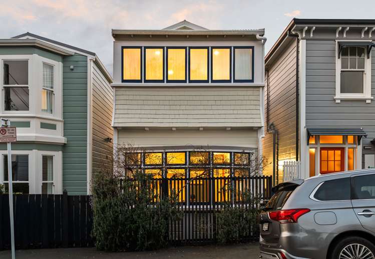 33 Queen Street Mount Victoria_19